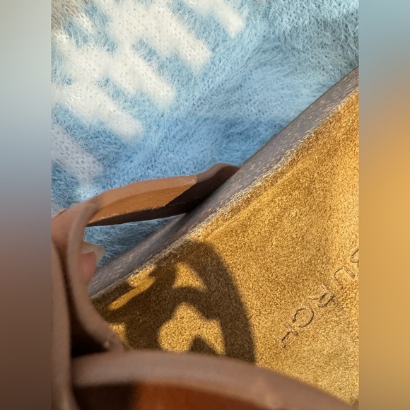 Tory Burch Tan Textured Surface - Picture 13 of 13